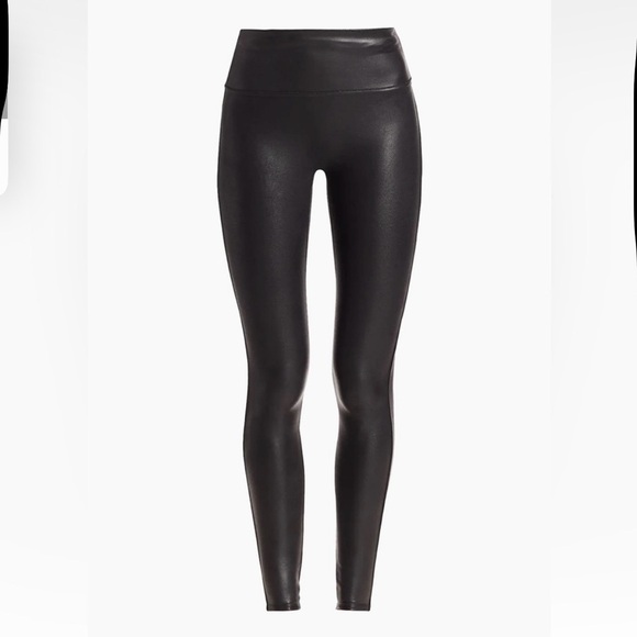SPANX Pants - Spanx Faux Leather Leggings NWOT Black Women’s Size Medium